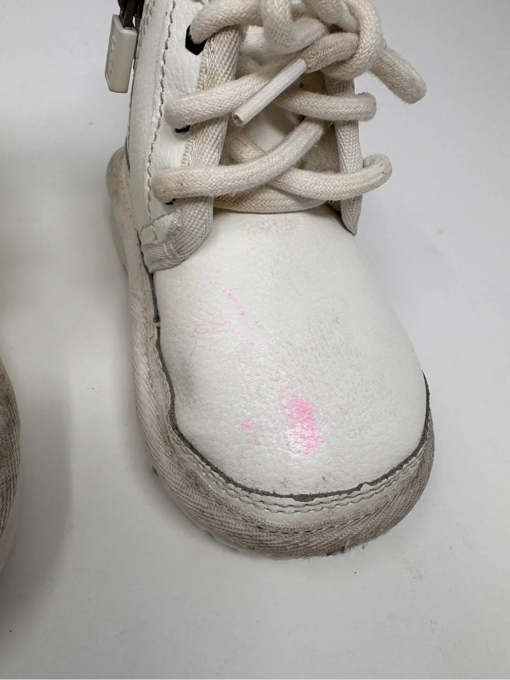 Baby Ugg boots, size 6, leather, shearling, warm, winter, classic, sneaker